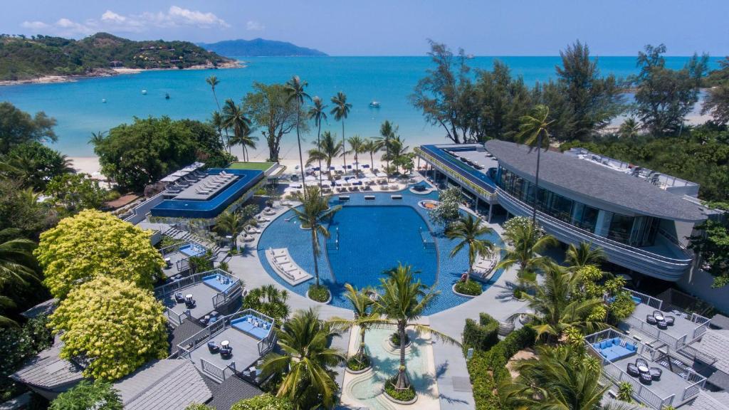 Choeng Mon Beach