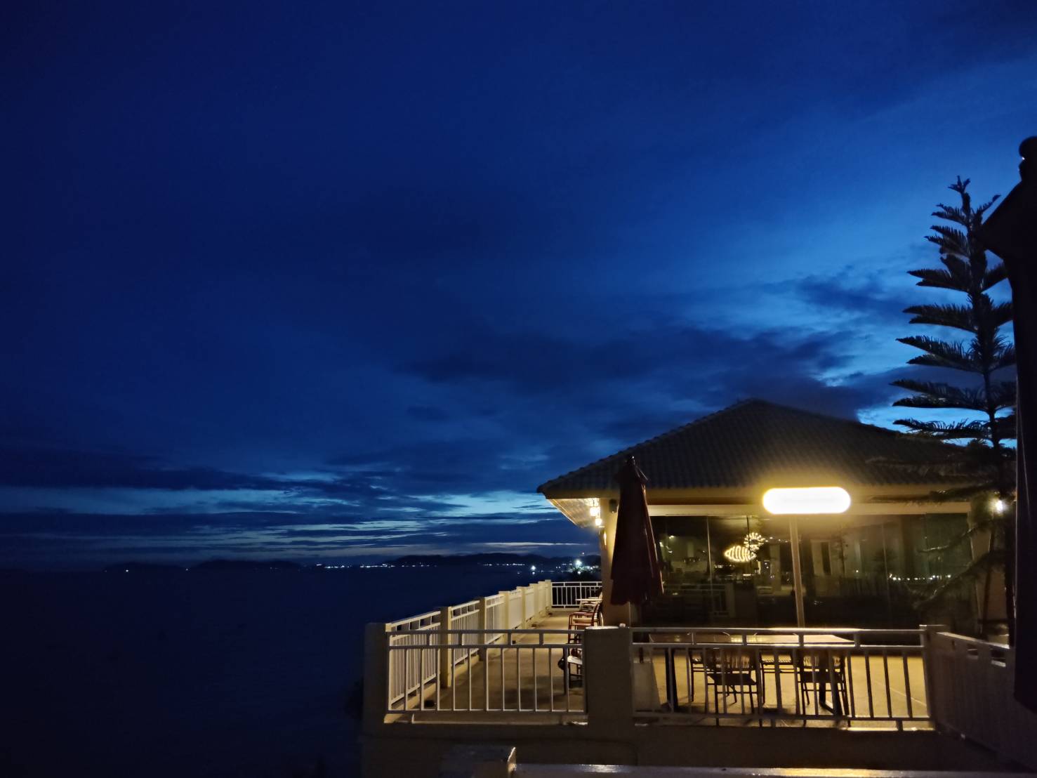Royal Phala Cliff Beach Resort — 5